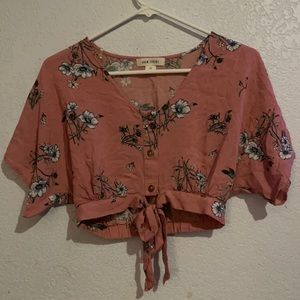 Women’s blouse crop top